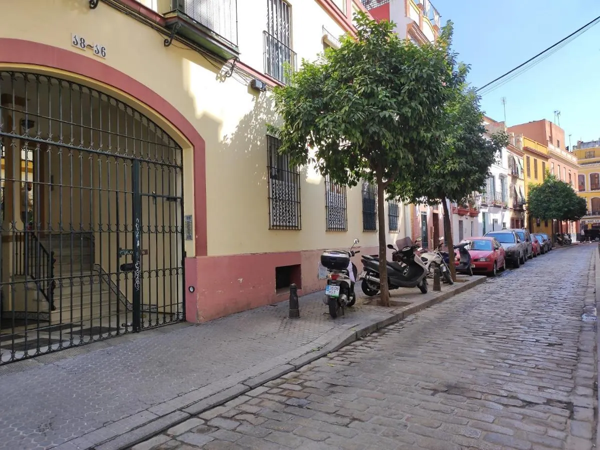 Estudio Rufina.Tranquilidad ,Alameda De Hercules! Seville